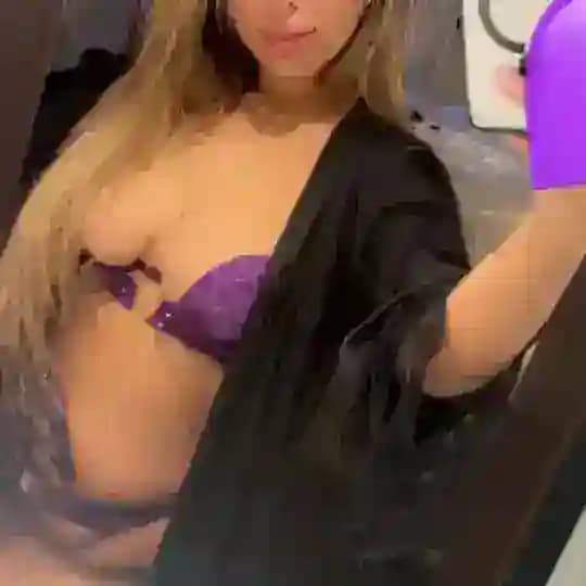 Chay’s Playroom🙈 Profile