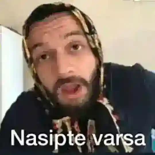 Nasipte varsaa🧐 Profile