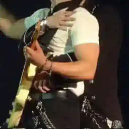 𝑚𝑖𝑛𝑠𝑢𝑛𝑔 ℎ𝑜𝑚𝑒^^ Profile