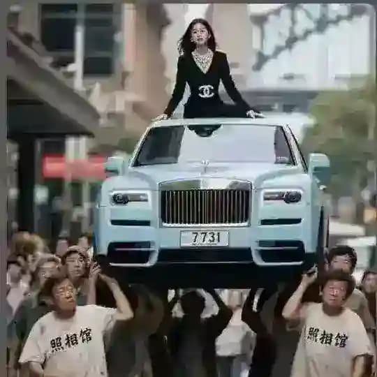 🤪这个群给我改成庆祝大閱兵大翻譯官 Profile