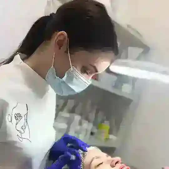 КОСМЕТОЛОГ КИЕВ •Увеличение губ Profile