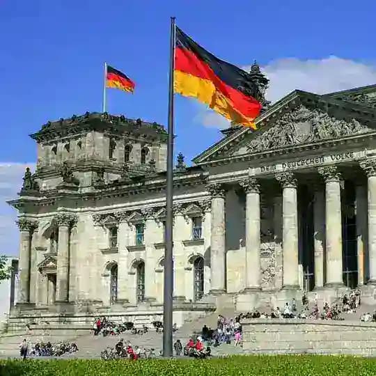 Deutsche Gruppe Profile