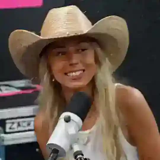 Haliey Welch official Fan Club | HalieyWelch HawkTuah Profile