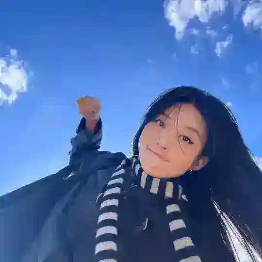 Lock in your eye Profile