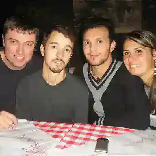 English Hindi Lovely People Profile