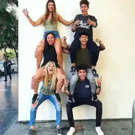 [A̲̲̅̅ ̲̲̅̅r̲̲̅̅e̲̲̅̅v̲̲̅̅o̲̲̅̅l̲̲̅̅t̲̲̅̅a̲̲̅̅ ̲̲̅̅d̲̲̅̅o̲̲̅̅s̲̲̅̅ ̲̲̅̅h̲̲̅̅u̲̲̅̅m̲̲̅̅i̲̲̅̅l̲̲̅̅d̲̲̅̅e̲̲̅̅s̲̲̅̅ ̲̲̅̅] Profile