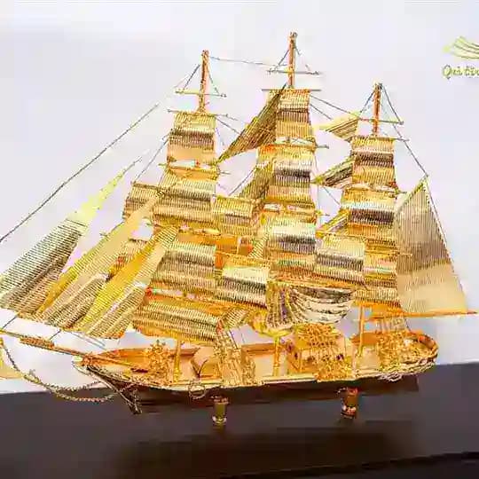 CHUYẾN TÀU VỀ BỜ Profile