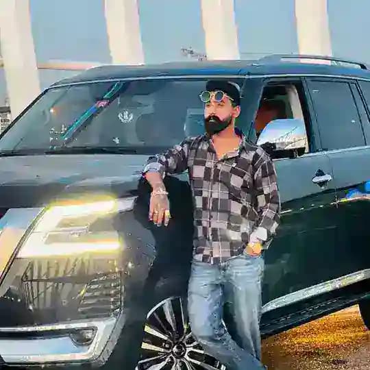 Malik Mumbai Profile