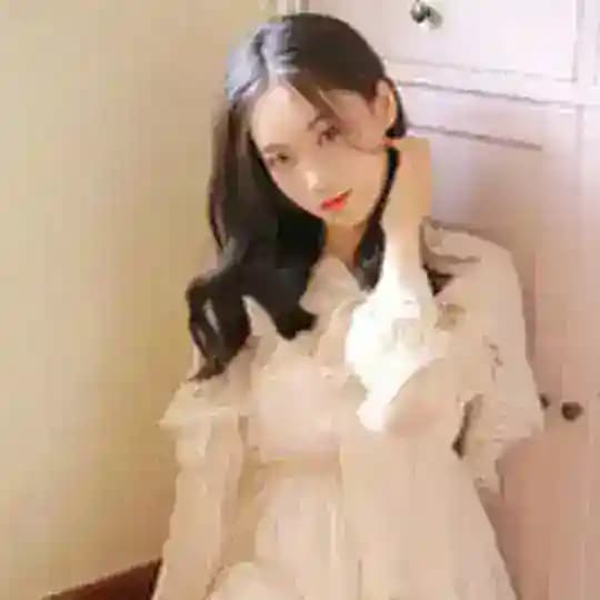 满满出售一手微信 QQ 支付宝在线中… Profile