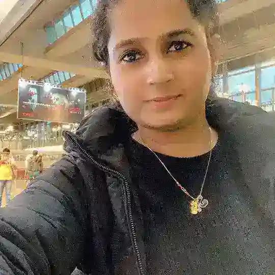 Gs With Shipra Chauhan Profile