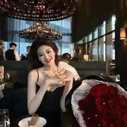 海外素材精聊话术馆 Profile