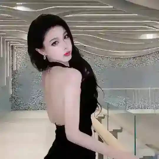 长沙【莉莉】高端外围每日出勤 Profile