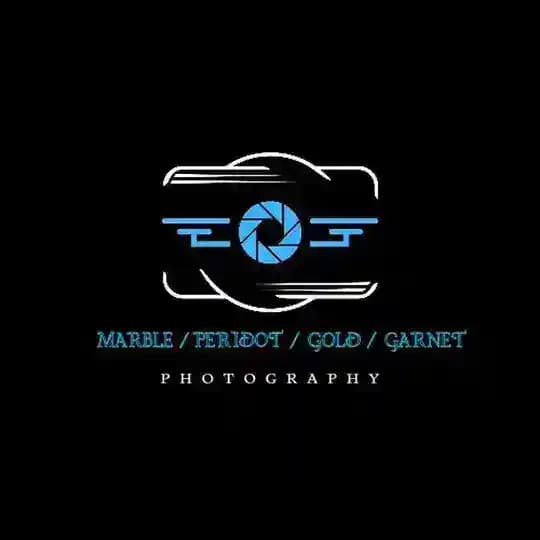 Marble / Peridot / Garnet / Gold Photography | Chat Profile