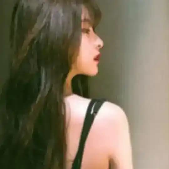 看了你就快乐 Profile