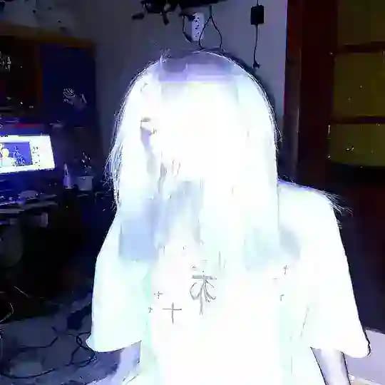 𝐍𝐄𝐓𝐖𝐎𝐑𝐊 𝐂𝐇𝐀𝐓 Profile