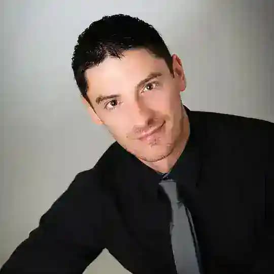 Mark Collett Profile