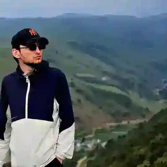 Fazliddin Giyosov | IELTS 9.0