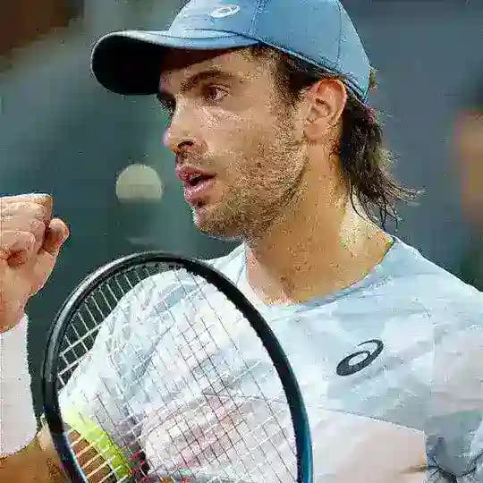 TENNIS KING