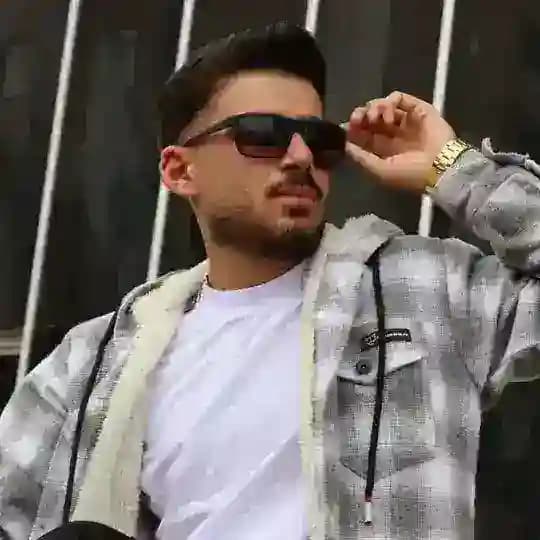 امیرشرفی | 𝗔𝗠𝗜𝗥𝗦𝗛𝗔𝗥𝗔𝗙𝗜