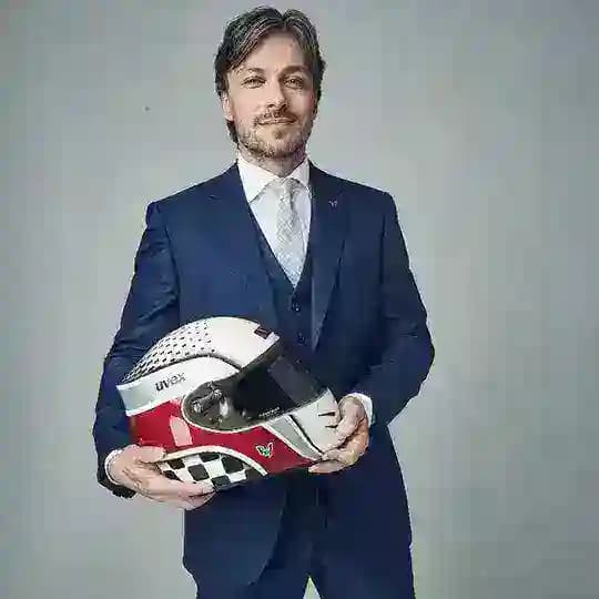 Гаснут Огни