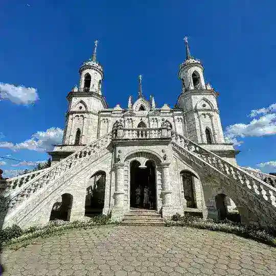 Интересные прогулки по Москве