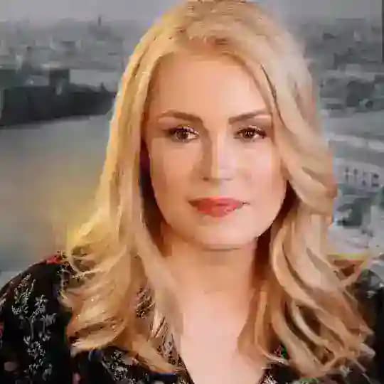 Мария Шукшина Profile