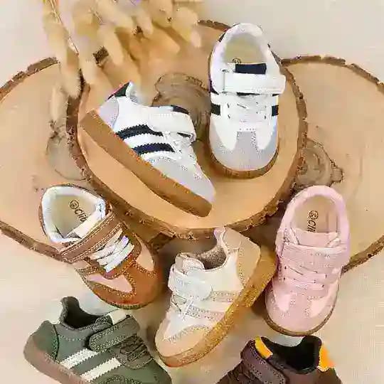 Arzon Trikotajda oyoq-kiyimlar Profile