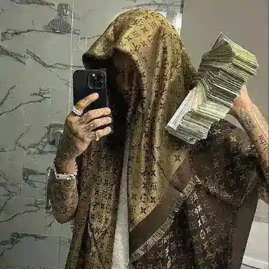 𝐑𝐎𝐘𝐀𝐋™ 𝐒𝐀𝐌𝐈𝐌