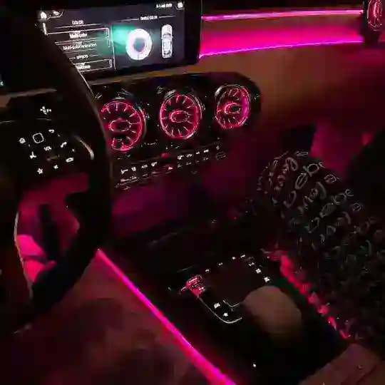 E L I T E