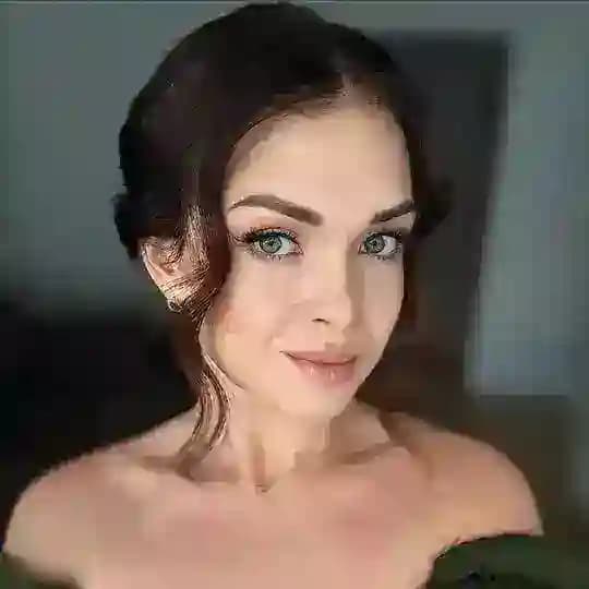 Анюта Росс