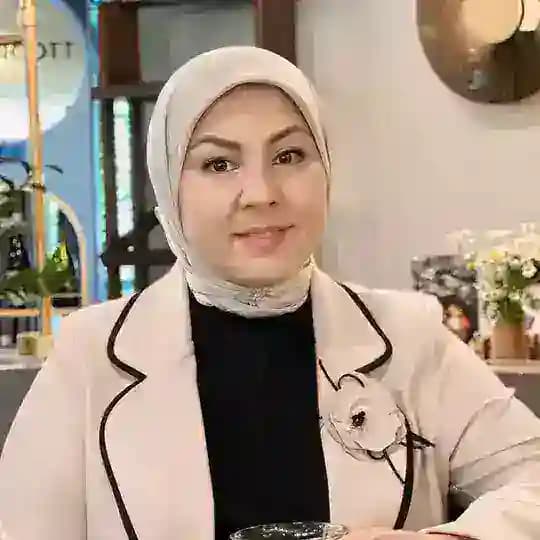 BEPUL MALAKA OSHIRISH | DINARA TURAEVA
