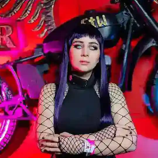 Molly cosplay