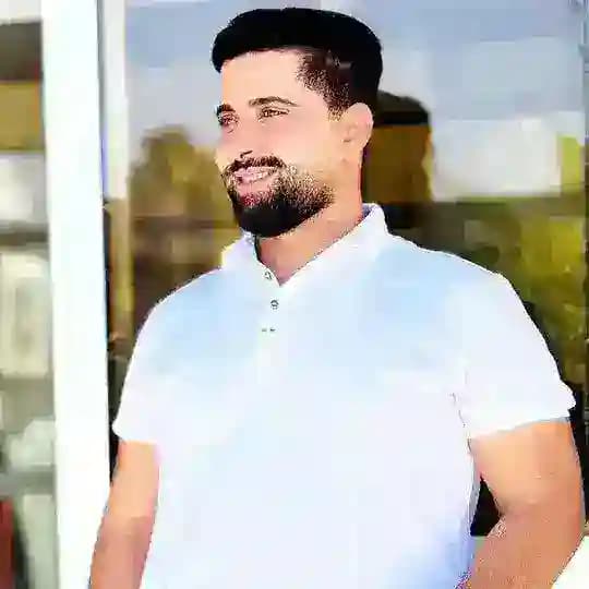 مع أستاذ ضياء نحو الدراسات العليا