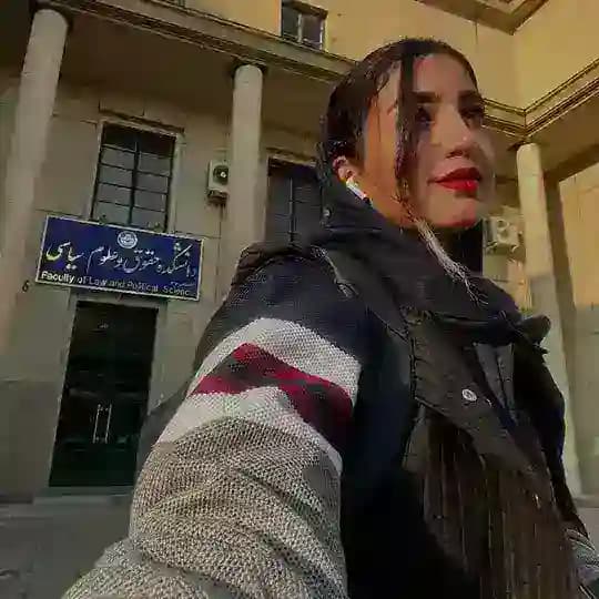 فقط انسانی⚖️