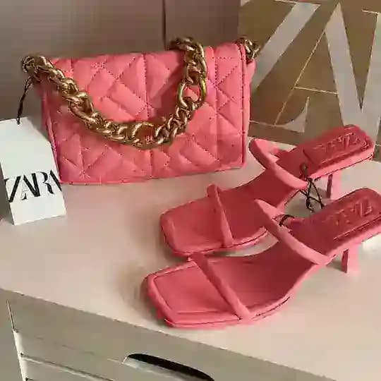 HEELSKITA