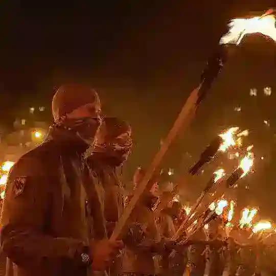 Heil Ukraine (Arabic)