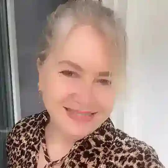Julia_Tunisia