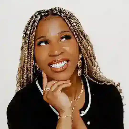 Kellyohgee