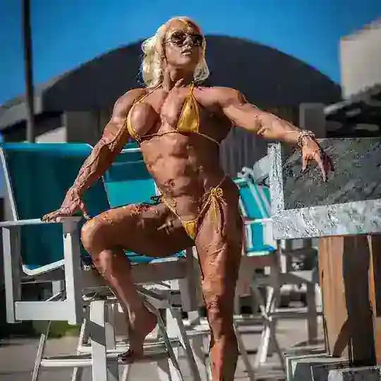 Lisa Cross FBB