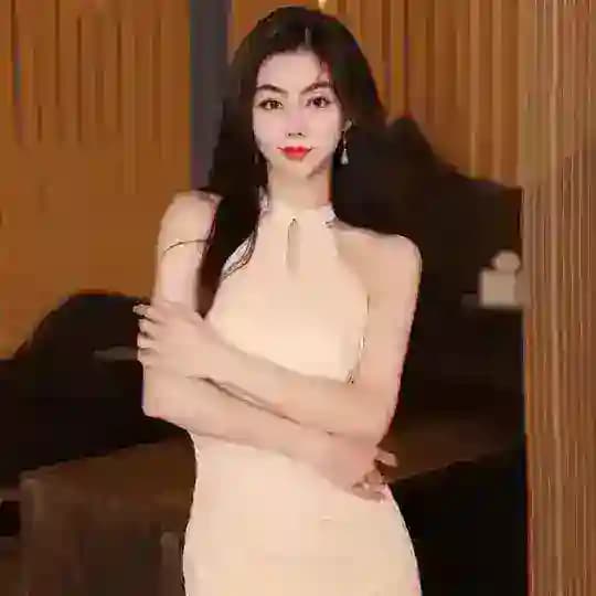 洛洛的秘密花园 Profile