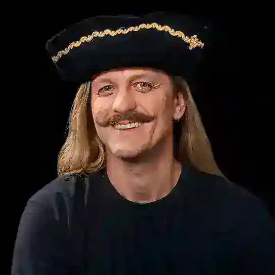 Алексей Марков