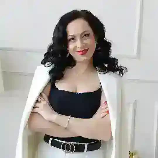 ОЛЬГА СУХОВЕРХ, МЫШЛЕНИЕ И ДЕНЬГИ
