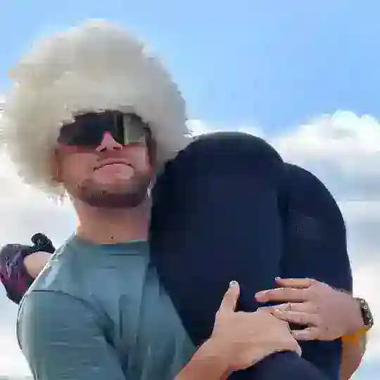 Балкон с нужным хламом