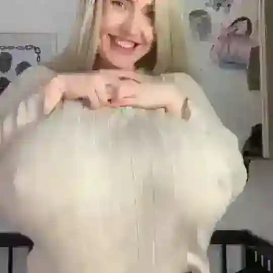 Random Thick Girls