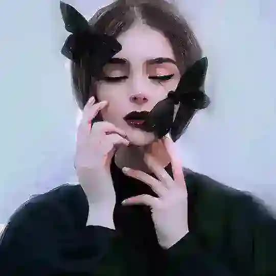 سُکوت سَرد🤍🤍