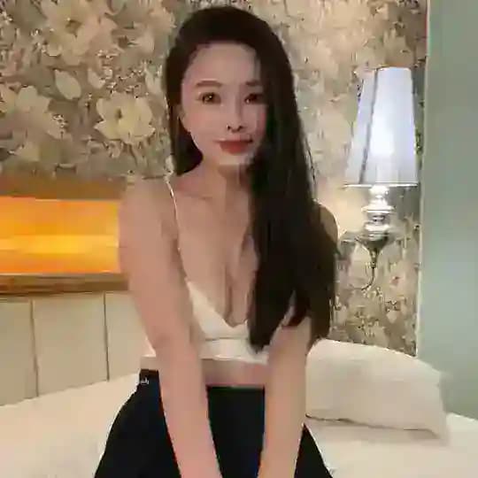 雯雯 抓龙筋前列腺情趣丝足