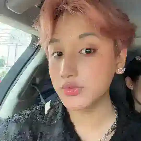 小富富 朋友圈 ❤️ Profile