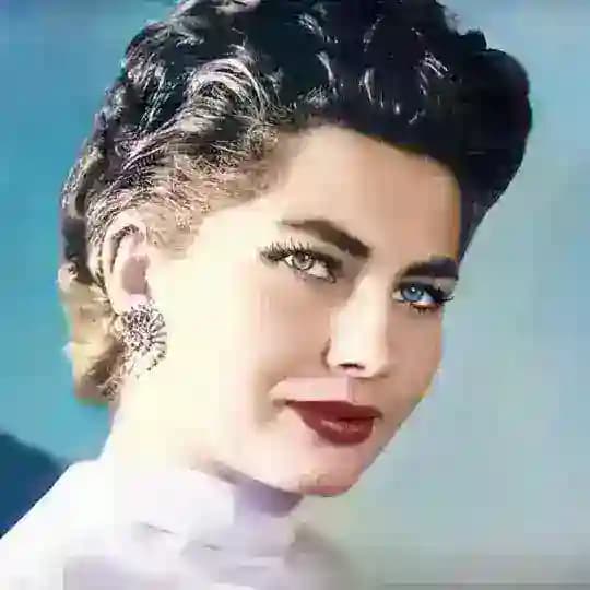 ☀️ Iranian women