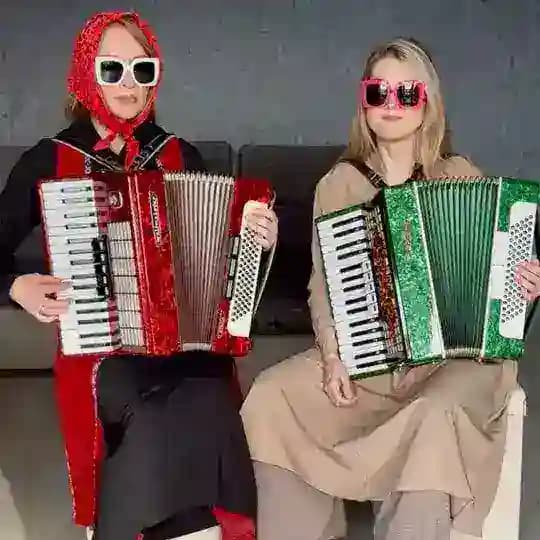 БАБЫ (фолк)