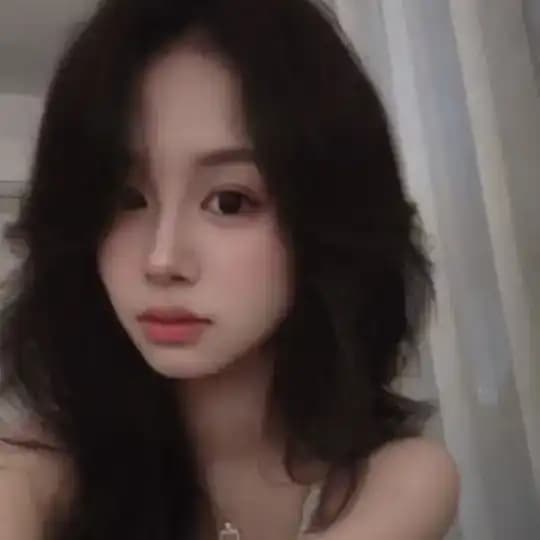 小婷🏠 Profile